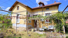 σπίτι Καζανλακ, περιοχή Στάρα Ζαγόρα 1