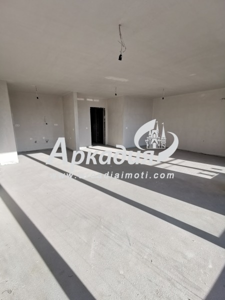 For Sale  1 bedroom Plovdiv , Hristo Smirnenski , 97 sq.m | 10268992 - image [2]