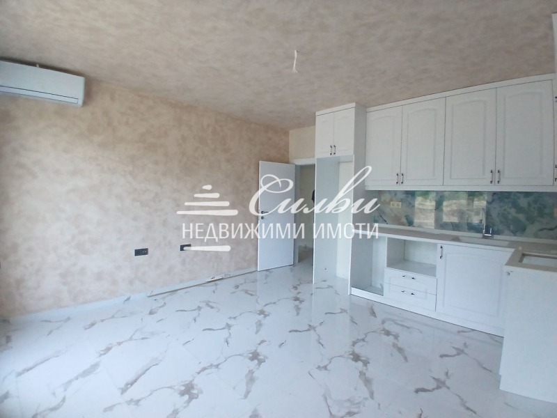 Продава  2-стаен, град Шумен, Пазара •  175 000 лв. • ID 25310053 — holmes.bg - [1] 