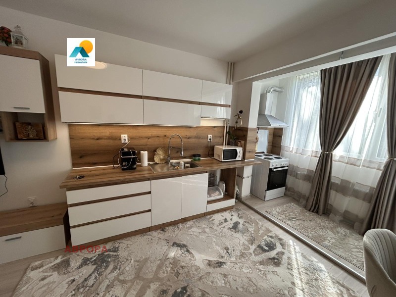 Продава 2-СТАЕН, гр. София, Толстой, снимка 2 - Апартаменти - 53560212