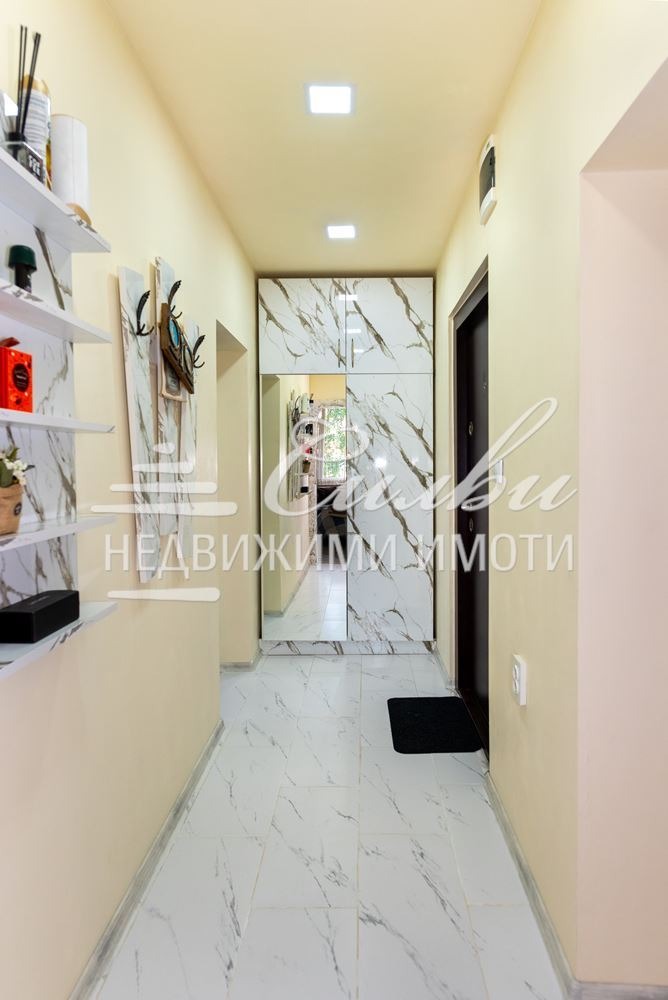 Продава 2-СТАЕН, гр. Шумен, Тракия, снимка 12 - Апартаменти - 55049641