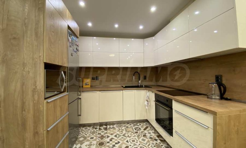 Eladó  2 hálószobás Burgas , Centar , 80 négyzetméter | 69645228 - kép [2]