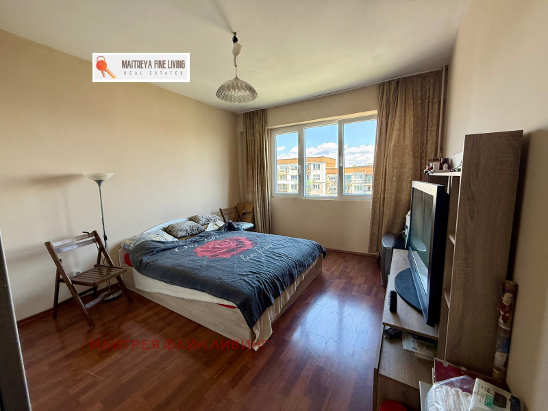 Продава  3-стаен град София , Люлин 3 , 92 кв.м | 64921026
