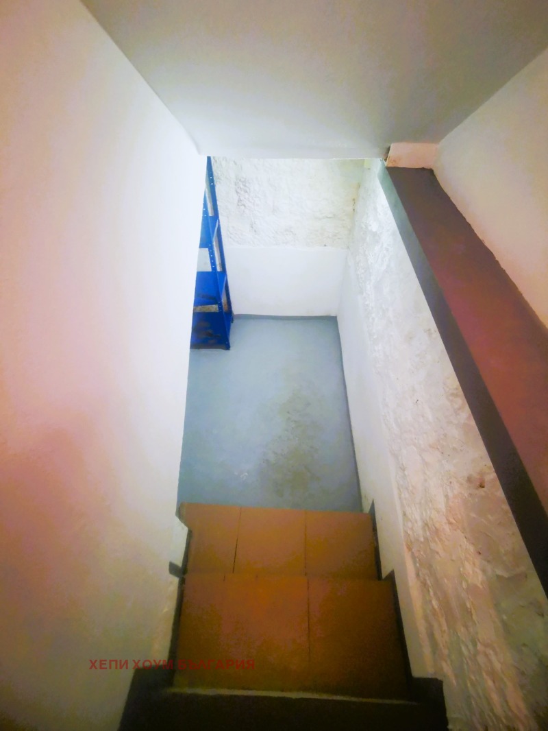 Продава ЕТАЖ ОТ КЪЩА, гр. Русе, Родина 2, снимка 10 - Етаж от къща - 52074110