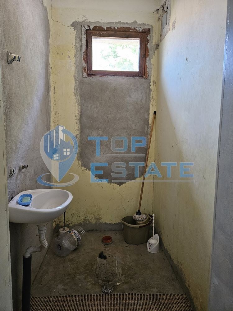 Продава КЪЩА, с. Караисен, област Велико Търново, снимка 15 - Къщи - 46454647