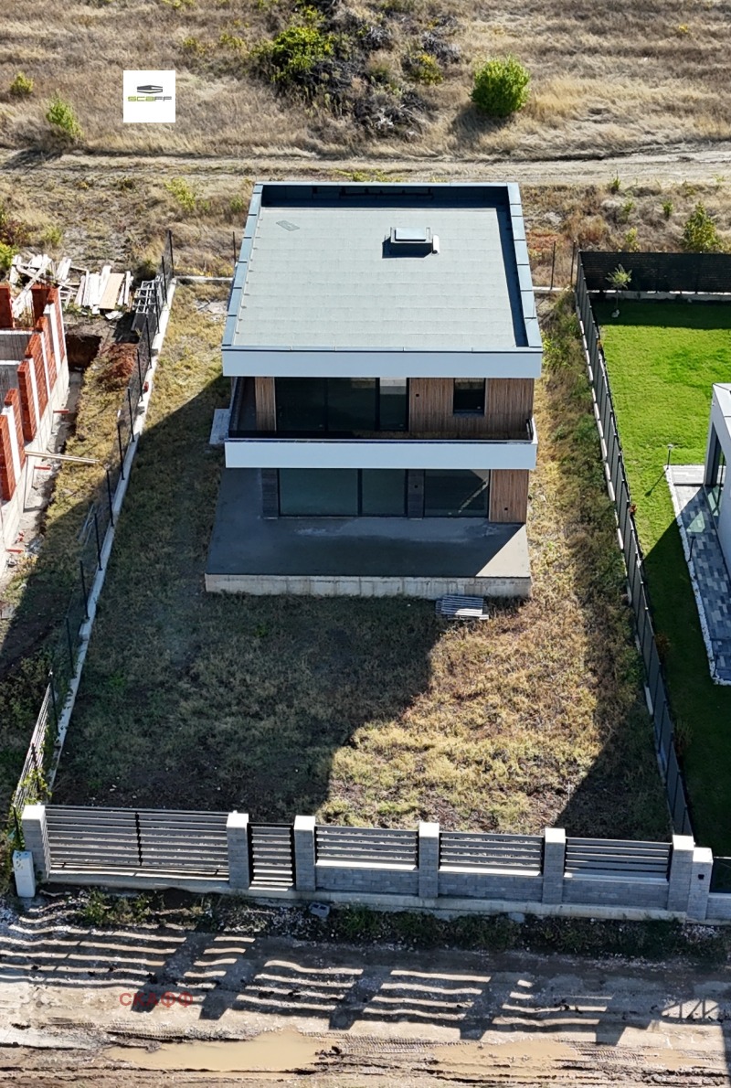 Продава КЪЩА, с. Белащица, област Пловдив, снимка 4 - Къщи - 52393531