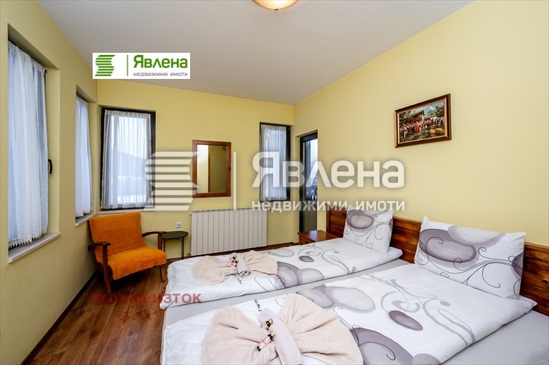 Продава КЪЩА, гр. Годеч, област София област, снимка 11 - Къщи - 53289330