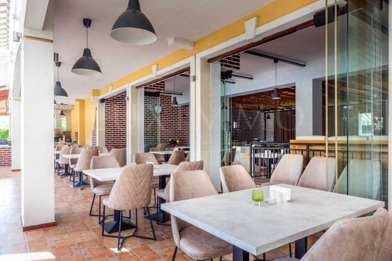 Продава ЗАВЕДЕНИЕ, област Бургас, гр. Созопол • 380000 € / 743215.40 лв. • 54251111 1