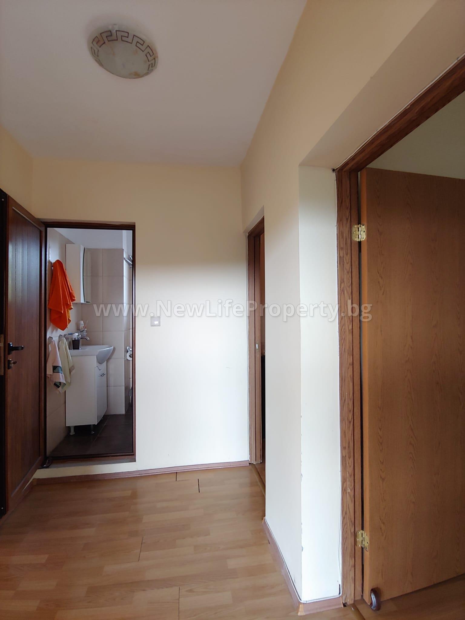 Продава КЪЩА, с. Драчево, област Бургас, снимка 2 - Къщи - 55611131