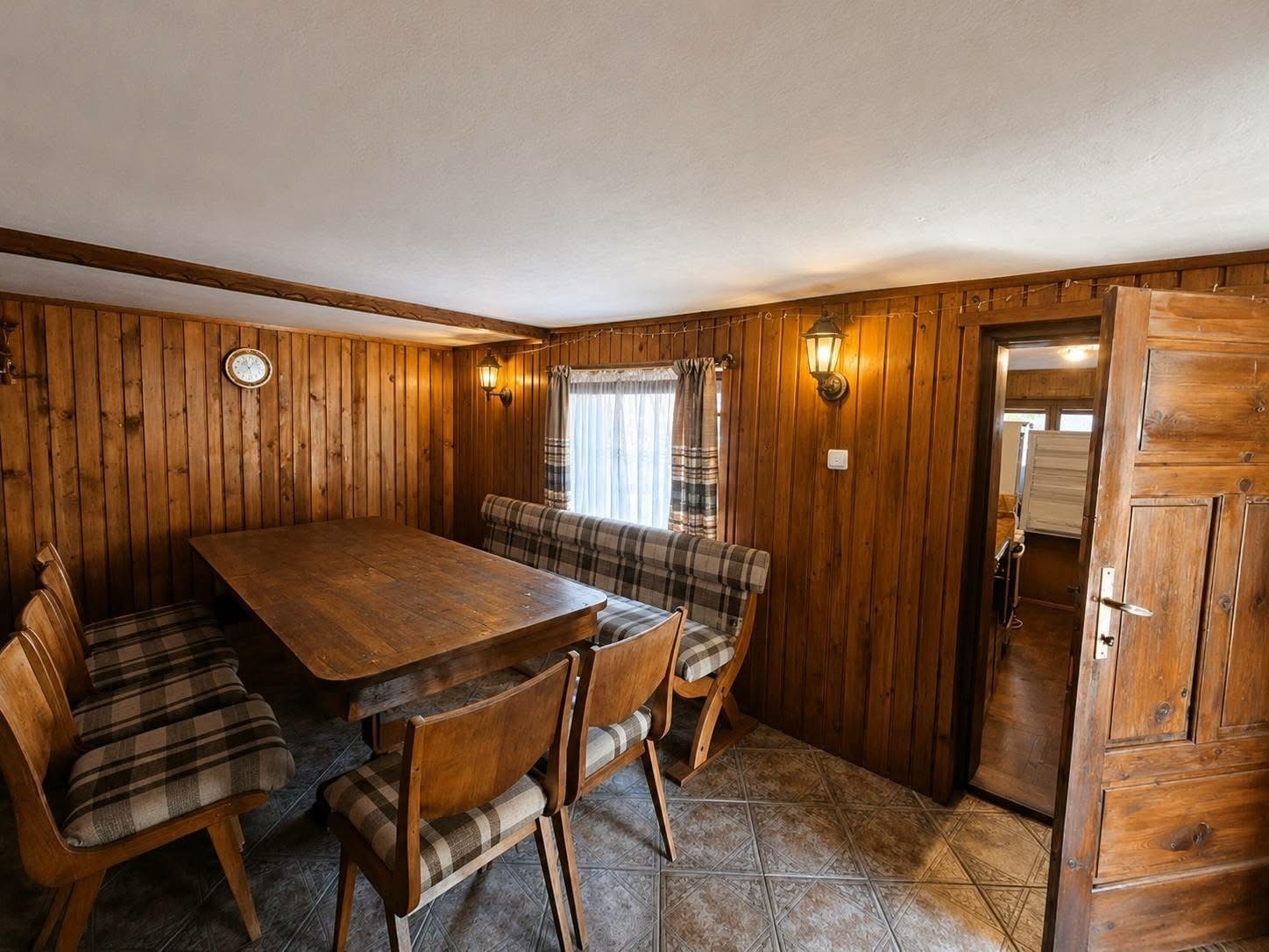 Продава КЪЩА, с. Говедарци, област София област, снимка 13 - Къщи - 55650247