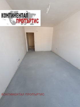 3-стаен град София, Овча купел 4