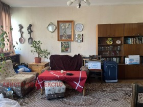 2 bedroom Hipodruma, Sofia 3