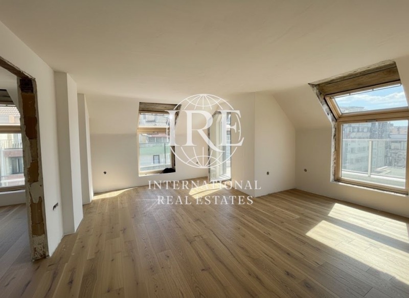 На продаж  2 спальні Варна , Колхозен пазар , 110 кв.м | 59280302 - зображення [2]