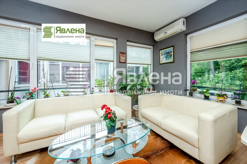 Продава ОФИС, гр. София, Център, снимка 9 - Офиси - 52619059