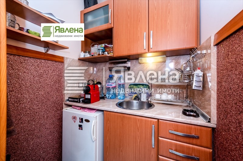 Продава ОФИС, гр. София, Център, снимка 16 - Офиси - 52619059