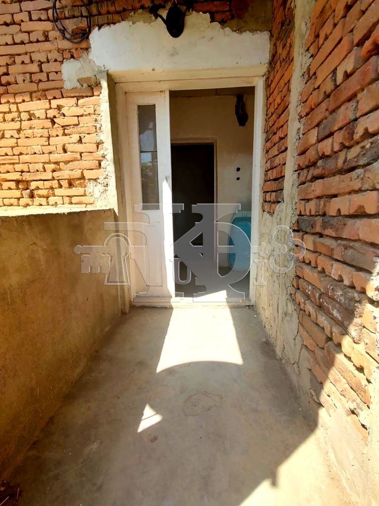 Продава КЪЩА, гр. Генерал Тошево, област Добрич, снимка 5 - Къщи - 51741946