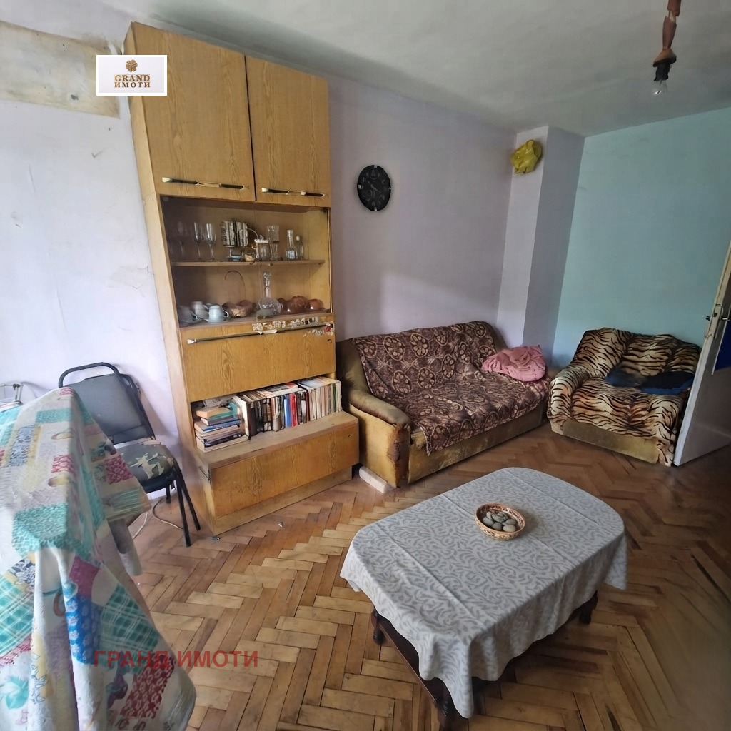 Продава 3-СТАЕН, гр. Русе, Здравец Изток, снимка 2 - Апартаменти - 55153009