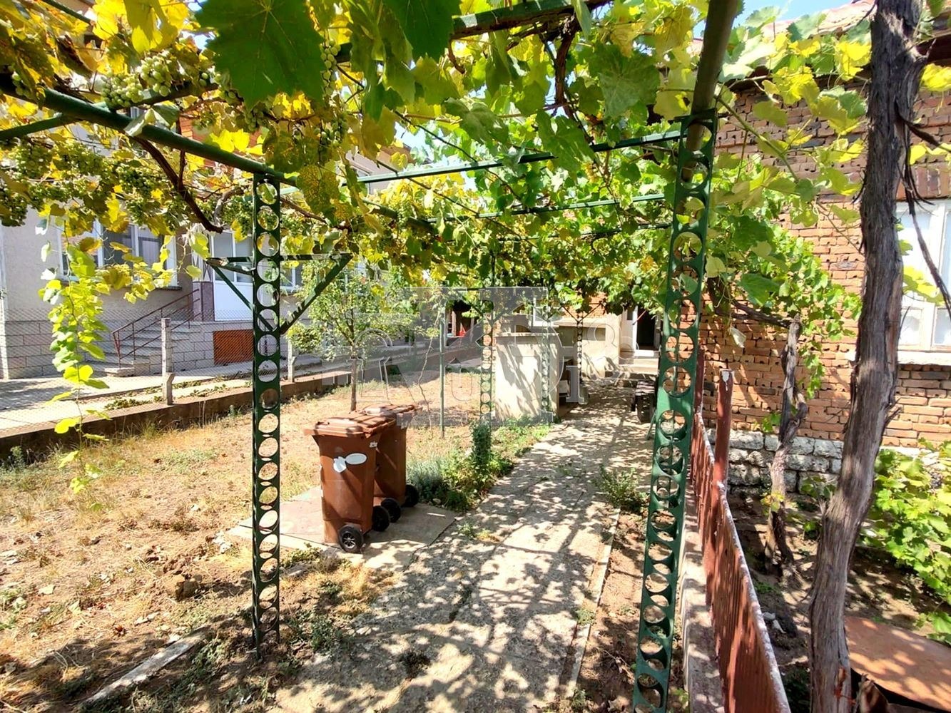 Продава КЪЩА, гр. Генерал Тошево, област Добрич, снимка 8 - Къщи - 51741946