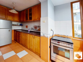 2 camere da letto Tsentar, Veliko Tarnovo 5