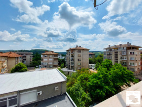 2 camere da letto Tsentar, Veliko Tarnovo 14