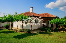 Hus Rozovo, region Stara Zagora