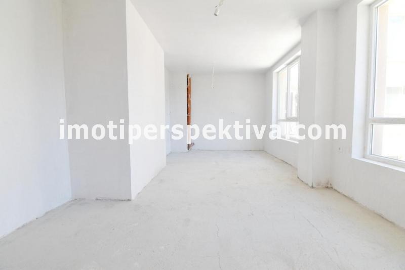 Продава 2-СТАЕН, гр. Пловдив, Кючук Париж, снимка 3 - Апартаменти - 54688612