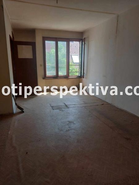 Продава  3-стаен град Пловдив , Кючук Париж , 67 кв.м | 25797611