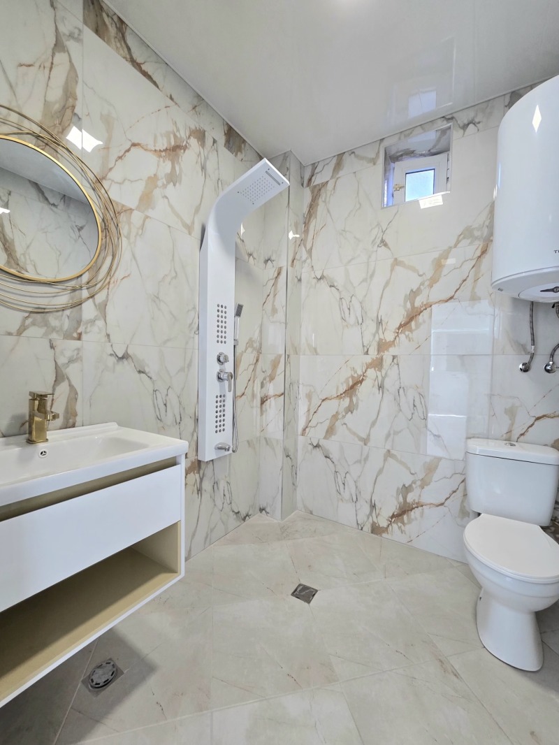 Продава ЕТАЖ ОТ КЪЩА, гр. Добрич, Червената пръст, снимка 12 - Етаж от къща - 52442295