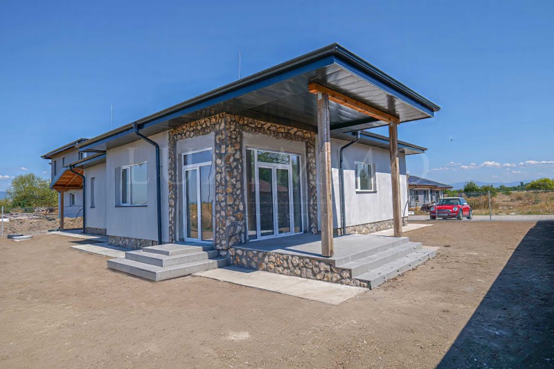 Zu verkaufen  Haus region Sofia , Rawno pole , 184 qm | 69981095 - Bild [7]