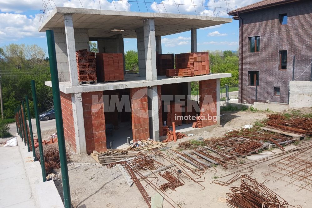 Продава КЪЩА, с. Хераково, област София област, снимка 2 - Къщи - 55086138