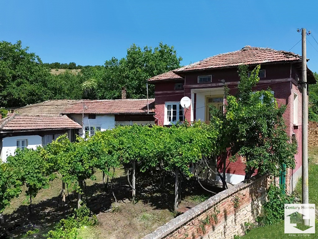Продава КЪЩА, с. Димча, област Велико Търново, снимка 2 - Къщи - 55103616