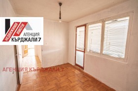 2 camere da letto Tsentar, Kardgali 4