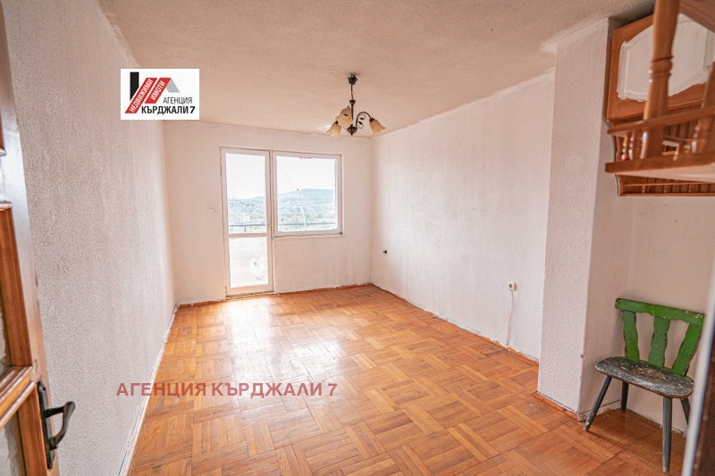 Продава  3-стаен град Кърджали , Център , 109 кв.м | 60695467 - изображение [2]