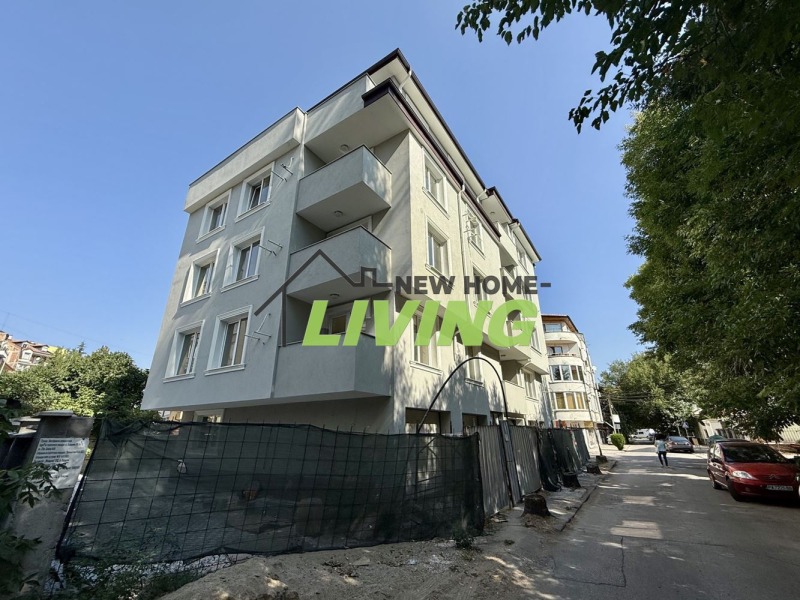 À venda  2 quartos Pazardjik , Centar , 80 m² | 44023728