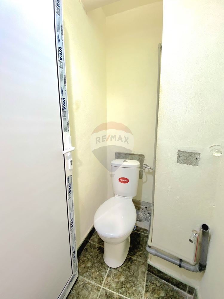Продава  3-стаен град Варна , Възраждане 2 , 86 кв.м | 52032076 - изображение [14]