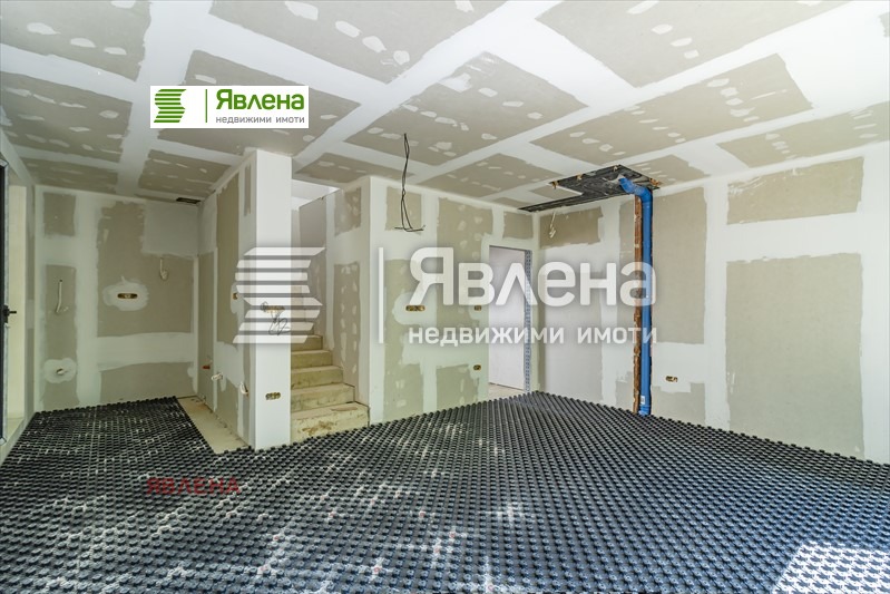 In vendita  Casa Sofia , Simeonovo , 157 mq | 84665312 - Immagine [3]