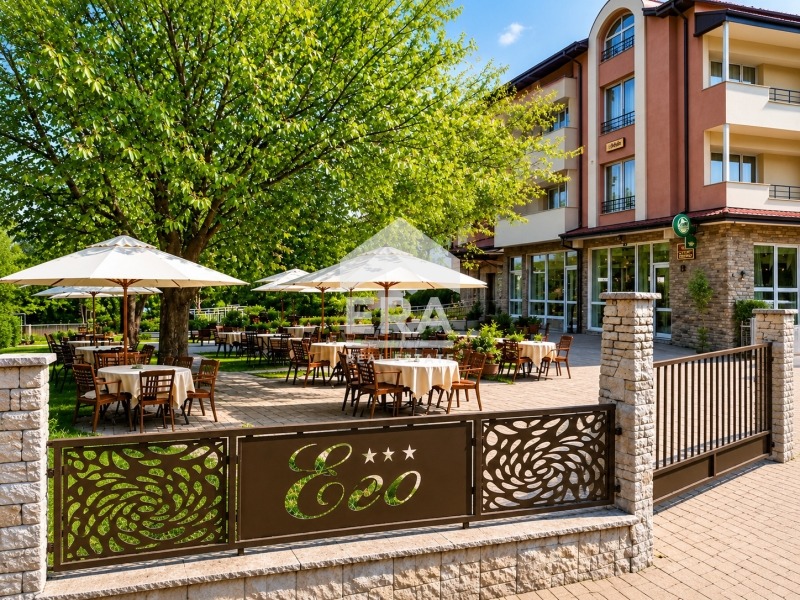 Продава ХОТЕЛ, с. Минерални бани, област Хасково, снимка 2 - Хотели - 56138075