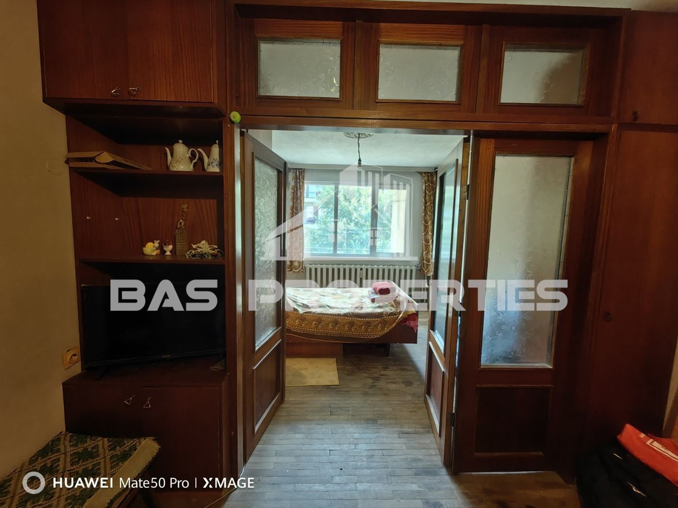 Продава МНОГОСТАЕН, гр. Велико Търново, Бузлуджа, снимка 3 - Апартаменти - 56078841