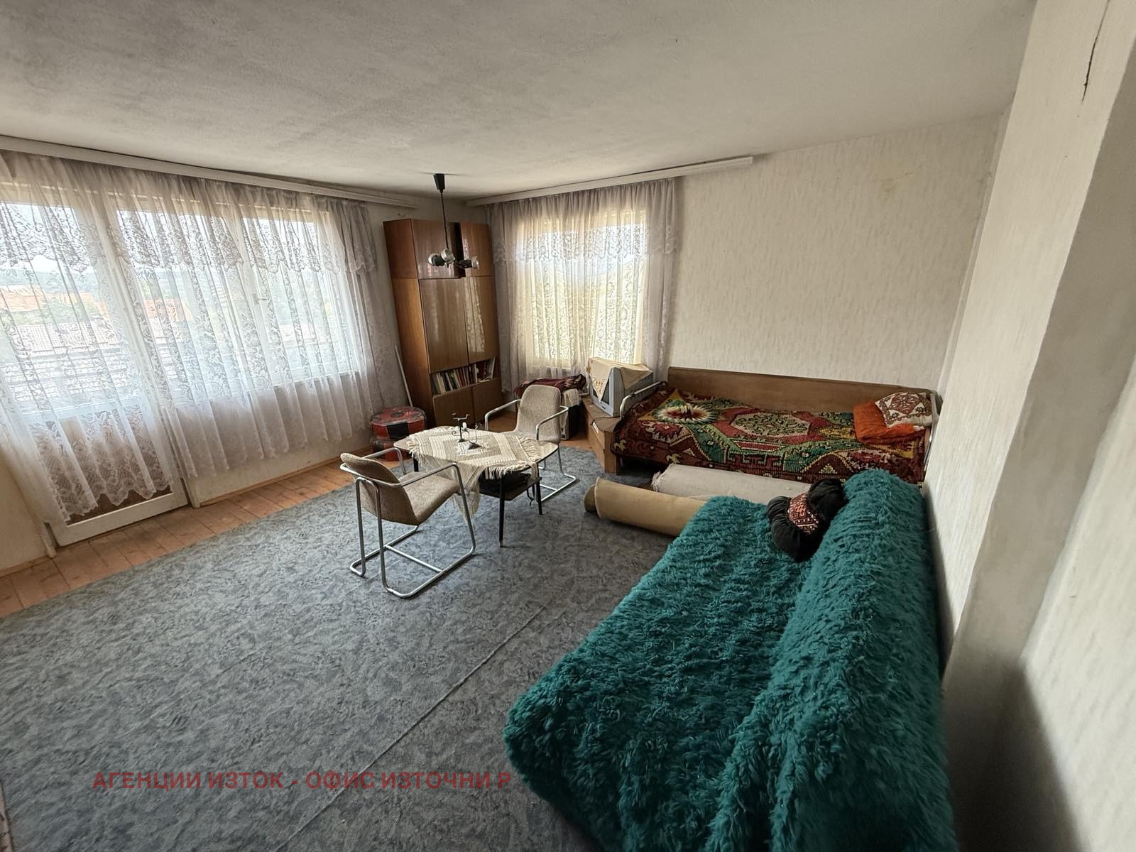 Продава КЪЩА, с. Кладница, област Перник, снимка 5 - Къщи - 54133371