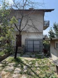 Продава КЪЩА, област Перник, с. Кладница • 165000 € / 322711.95 лв. • 90744425 5