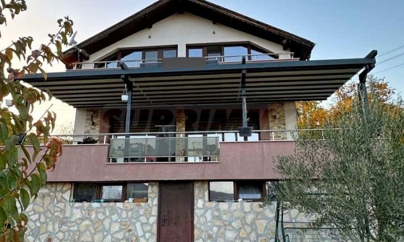 Продава КЪЩА в област Пловдив, с. Брестник - 250 кв.м / 358 000 € » 700 187.14 лв., СУПРИММО ОФИСИ В СТРАНАТА