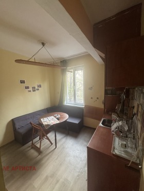 De vânzare 2 dormitoare