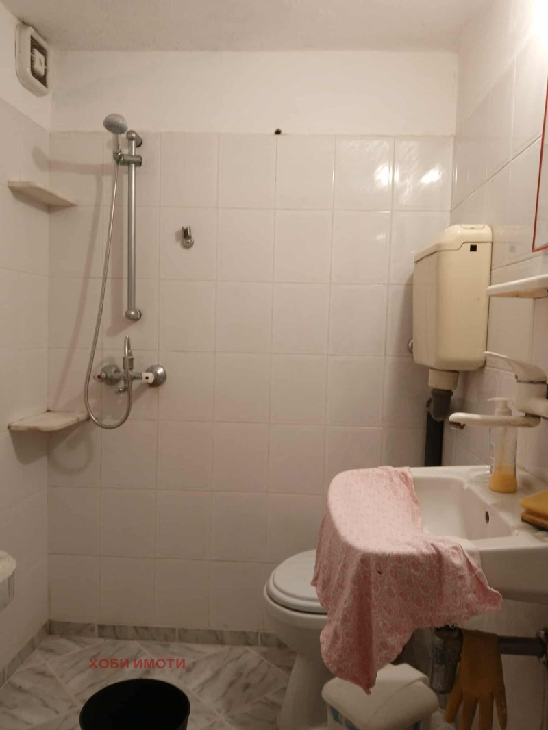 Продава 1-СТАЕН, гр. Пловдив, Център, снимка 8 - Апартаменти - 52704941