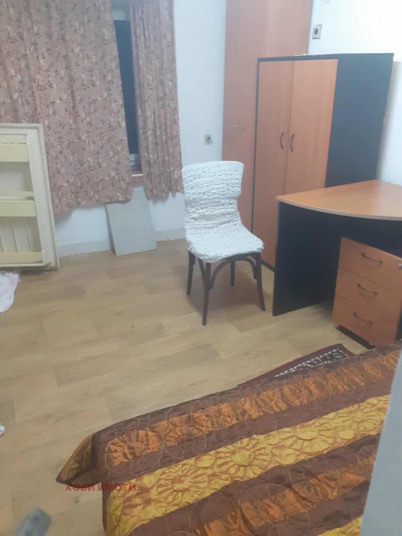 Продава 1-СТАЕН, гр. Пловдив, Център, снимка 2 - Апартаменти - 52704941