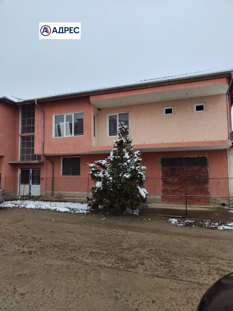 Till salu  Hus region Plovdiv , Karlovo , 284 kvm | 24440704