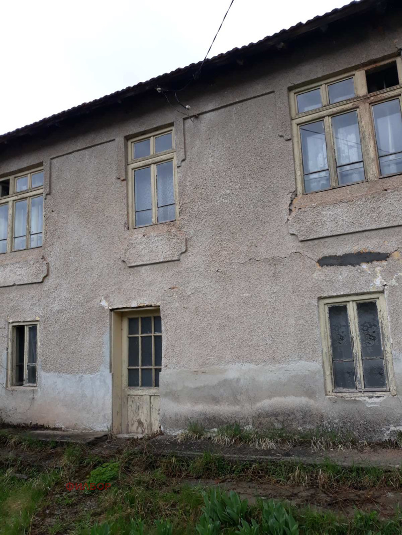 Na sprzedaż  Dom region Pernika , Tran , 80 mkw | 64337027 - obraz [6]