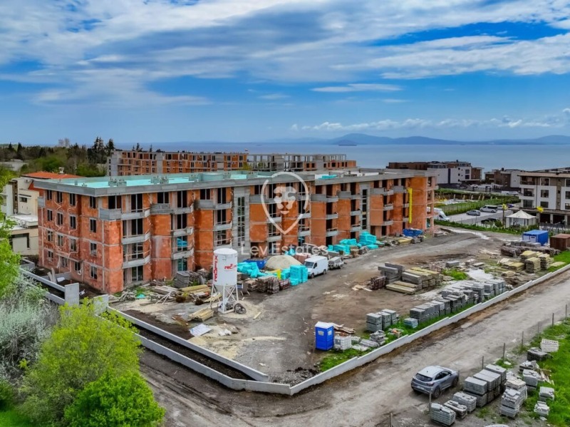 Myytävänä  Studio Burgas , Sarafovo , 44 neliömetriä | 39327818 - kuva [6]