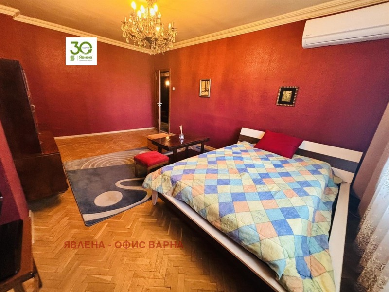 For Sale  3+ bedroom Varna , Tsentar , 116 sq.m | 36300807