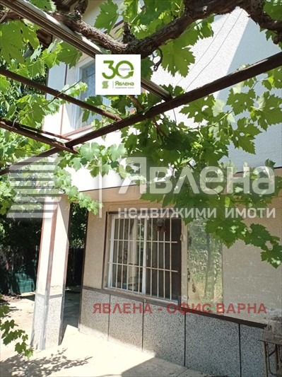 Продава КЪЩА, с. Ветрино, област Варна, снимка 4 - Къщи - 48421566