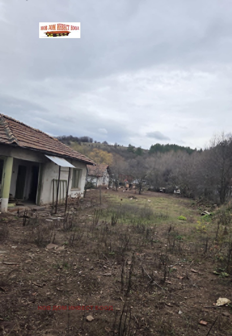Продава КЪЩА, с. Ноевци, област Перник, снимка 4 - Къщи - 52605303